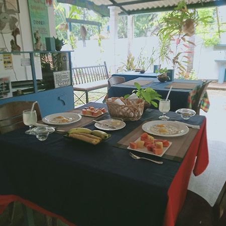 Goalma Family Holiday Resort & Restaurant 阿努拉德普勒 外观 照片