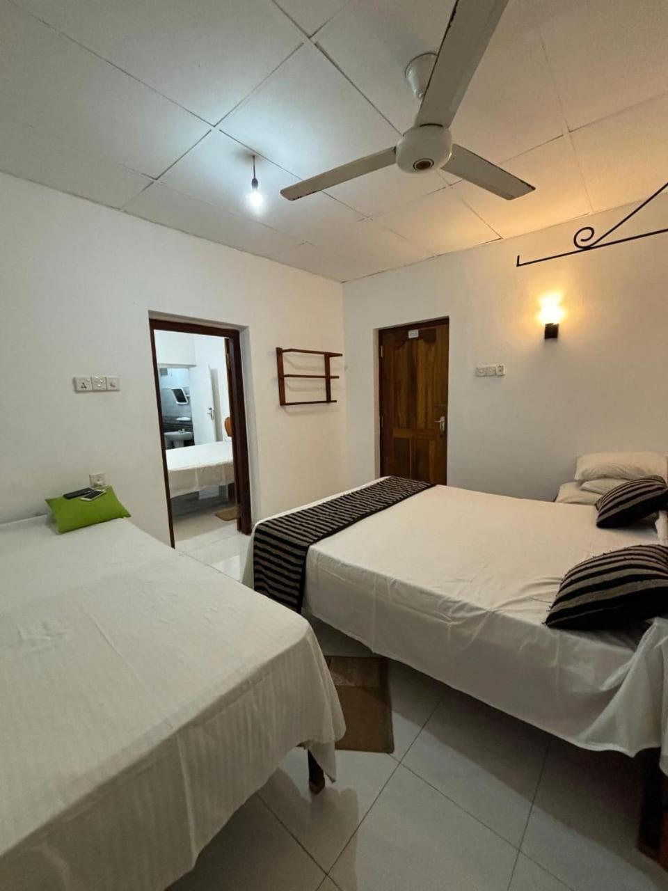 Goalma Family Holiday Resort & Restaurant 阿努拉德普勒 外观 照片